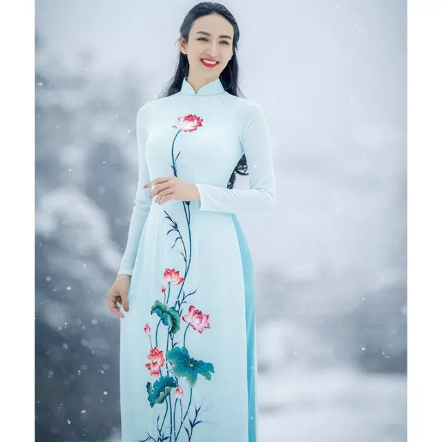 10 kiểu áo dài đẹp, trẻ trung mà bạn nên sở hữu 5