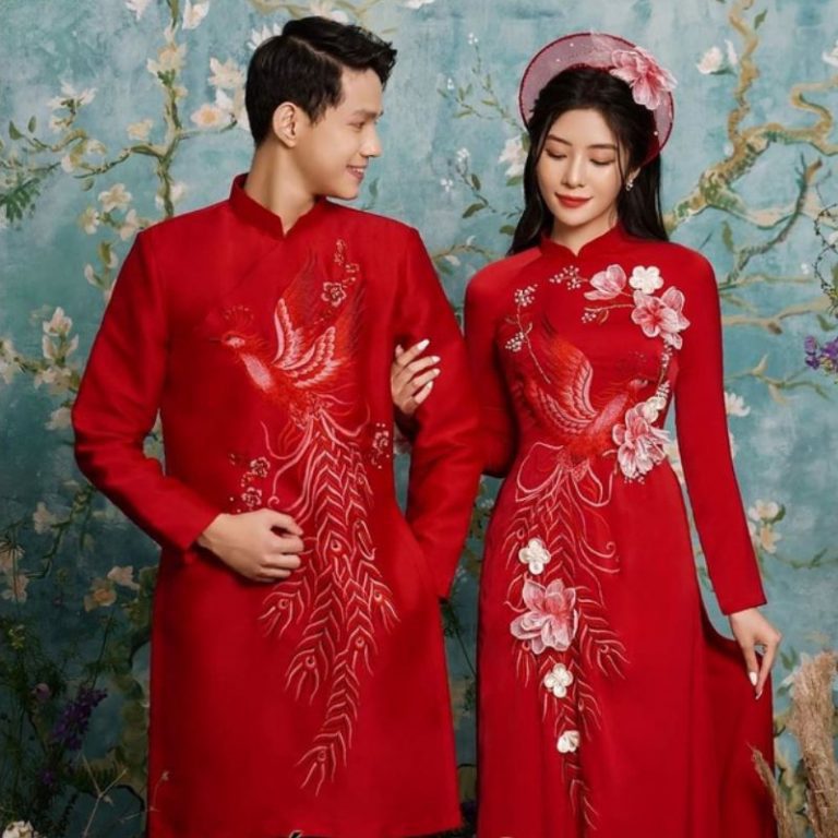 3 mẫu váy cưới màu đỏ được yêu thích nhất năm 2022 1