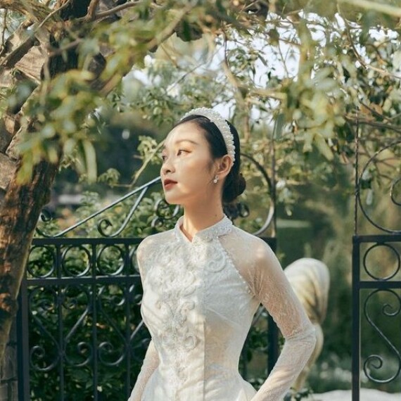 Tư vấn 5 mẫu áo dài cưới trắng dành cho cô dâu