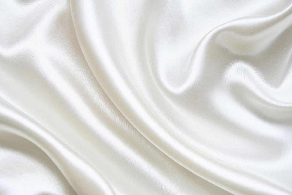 ao-dai-vai-lua-2.jpg