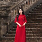 Áo dài AD268 - QD001 cách tân tay ngắn phối hoa cài ngực