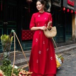 Áo dài cách tân tà ngắn phối họa tiết thêu AD121