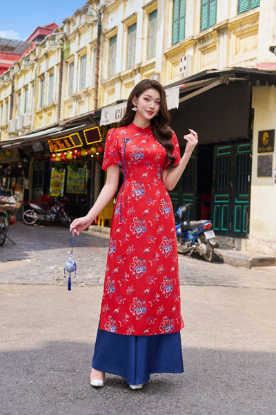 https://lamia.com.vn/san-pham/ao-dai-cach-tan-ta-ngan-phoi-tay-phong-ad185