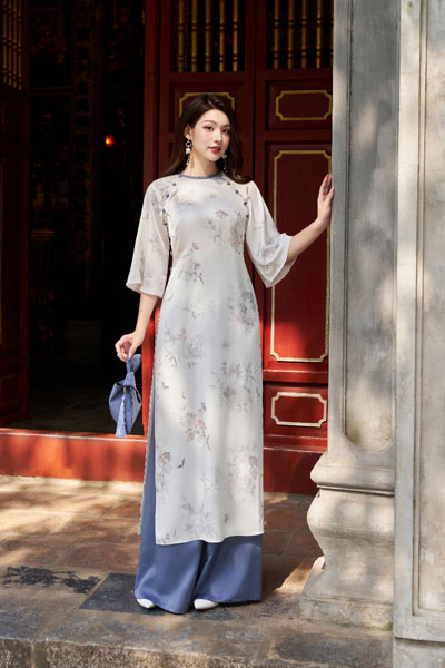 https://lamia.com.vn/san-pham/ao-dai-tay-lo-co-tron-phoi-ta-ngan-ad195