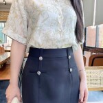 Chân váy bút chì dáng dài phối cúc LV155