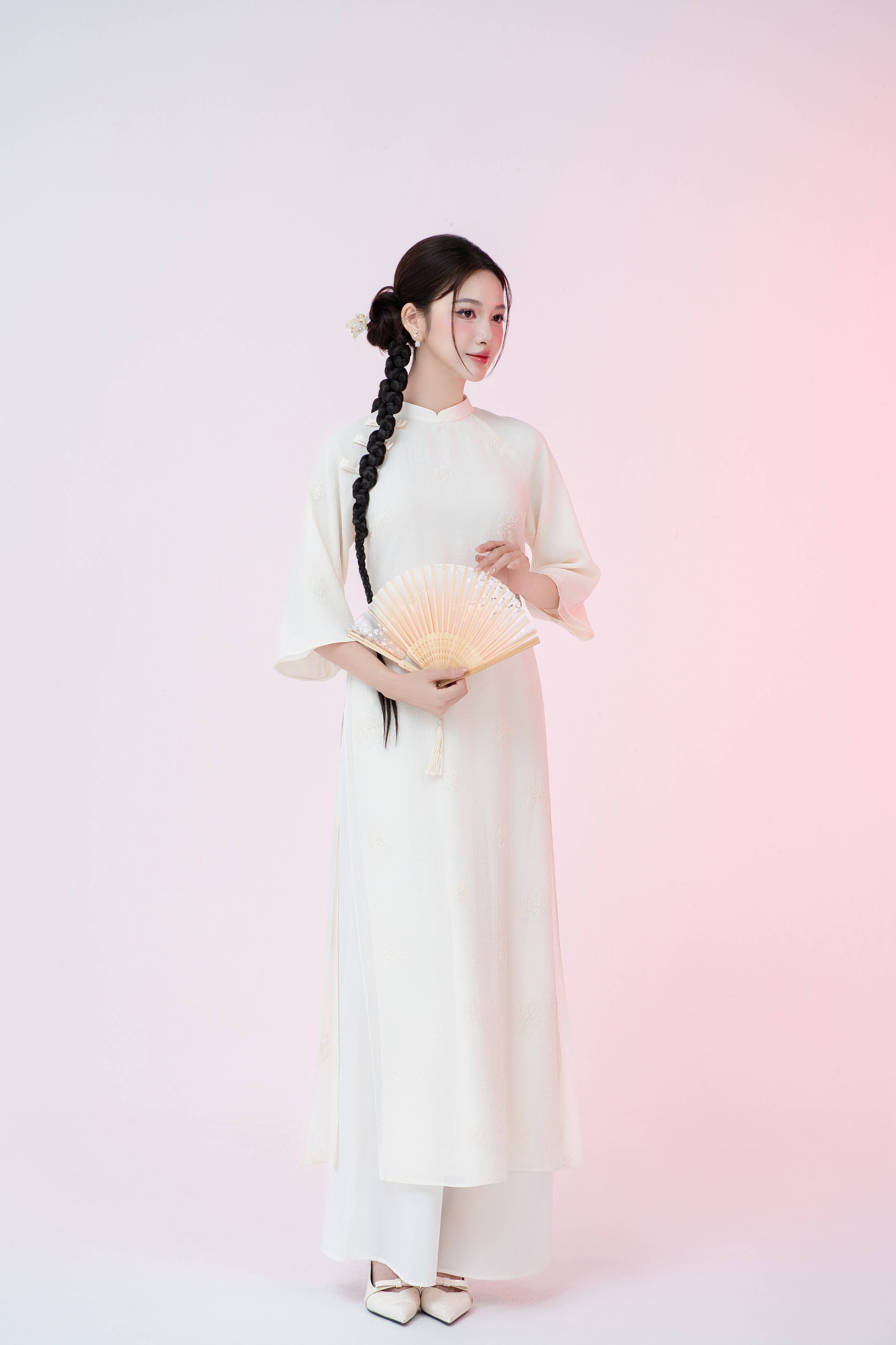 https://lamia.com.vn/san-pham/ao-dai-suong-mai-ngo014-qt02