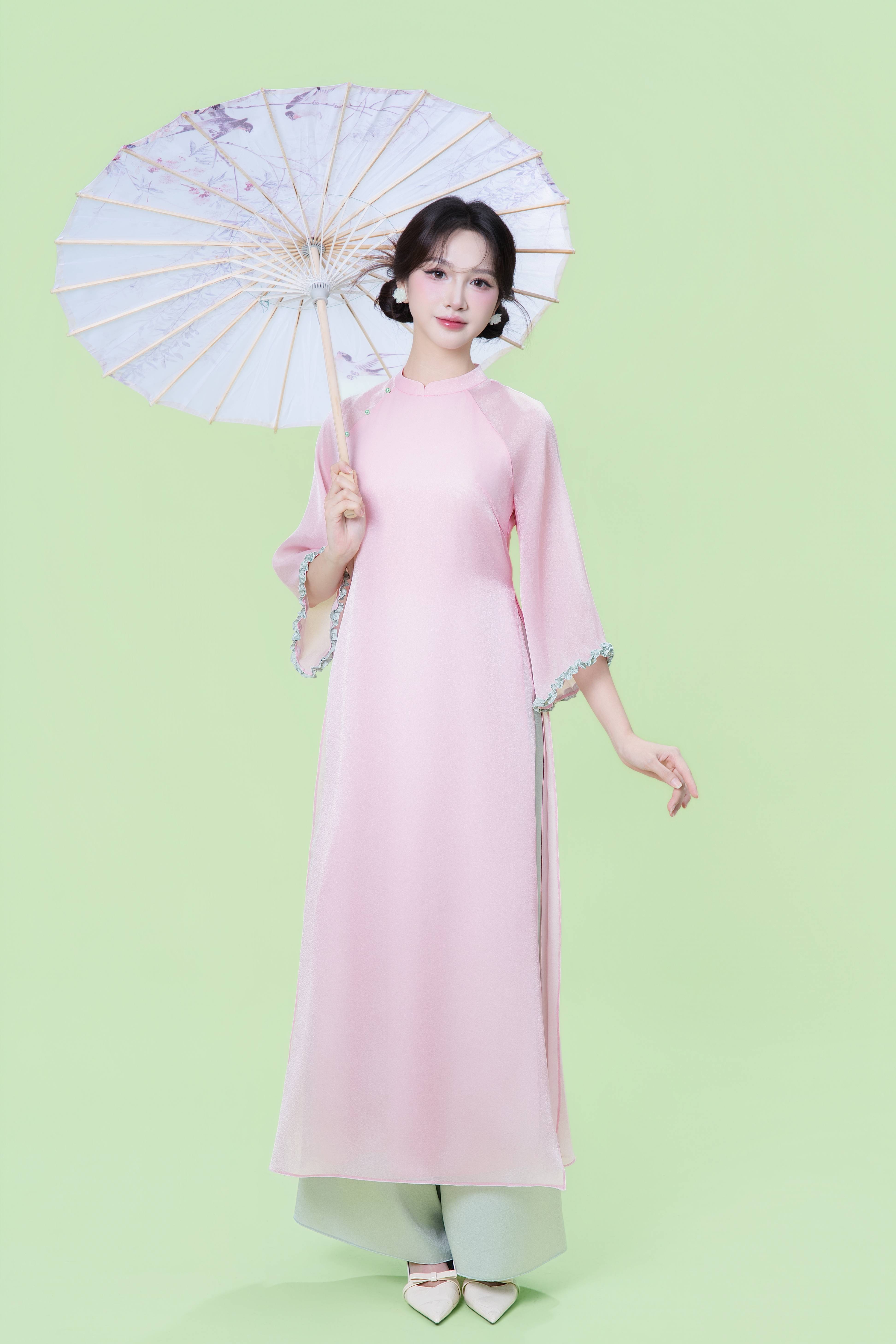 https://lamia.com.vn/san-pham/ao-dai-dan-ngoc-ngo029-qt009