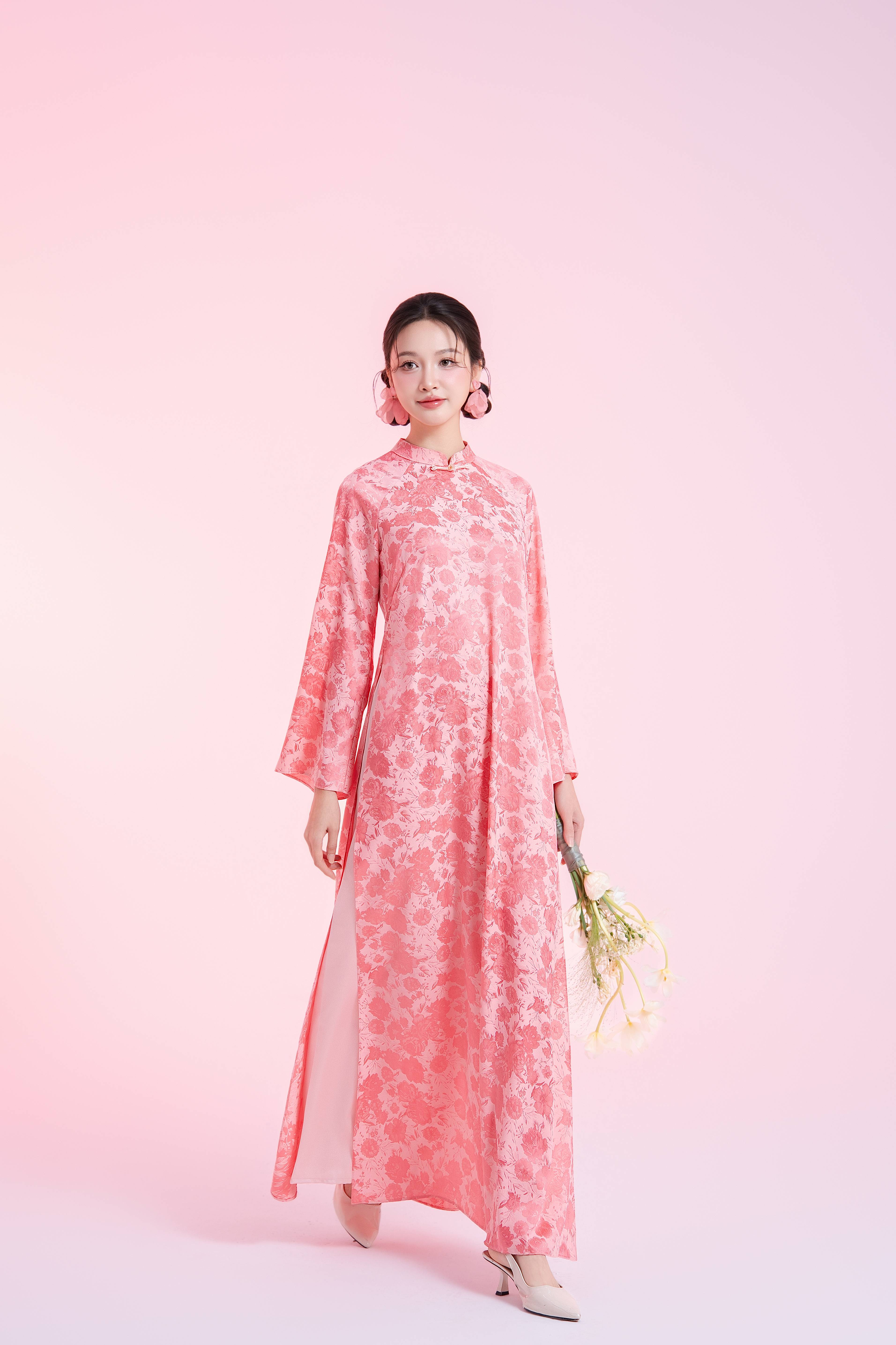 https://lamia.com.vn/san-pham/ao-dai-cam-van-ta-ngan-1m25-ngo042-qt007