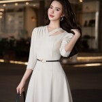 Đầm chữ A khoét ngực tay lỡ LD393