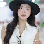 Áo sơ mi nữ LA513 sát nách phối đai năng động