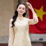 Áo dài AD258 cách tân 4 tà dài ngắn phối ngọc đính