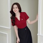 Áo thun tay cộc phối cổ tim lá cổ nhọn LA458