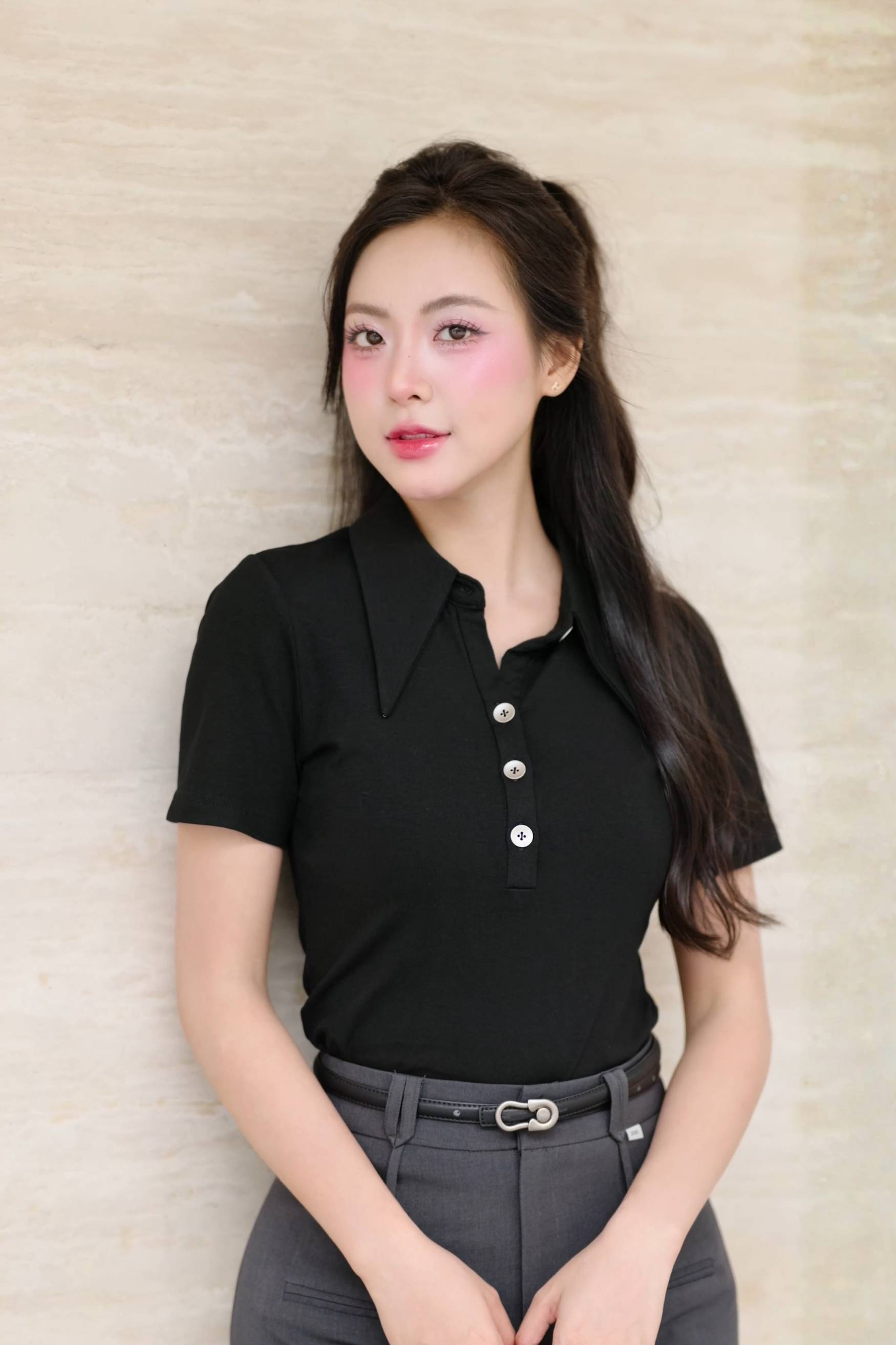 https://lamia.com.vn/san-pham/ao-thun-tay-coc-co-tim-la-nhon-phoi-cuc-cai-la457